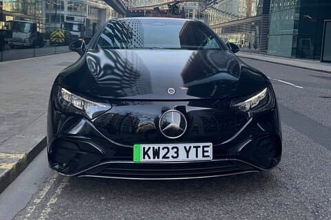 Transfer de partida privada de Londres City para o Aeroporto de Heathrow (LHR)
