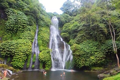 Banyumala Twin Waterfall en Tanah Lot Sunset Tour