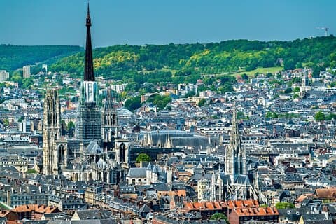 Explore Rouen em 60 minutos com um local