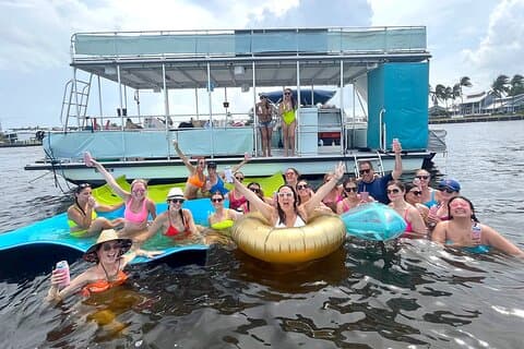 Privat dubbeldäck Pontoon Party Cruise i Fort Lauderdale
