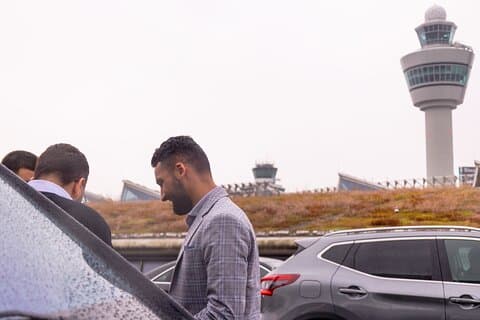 Private Car or Minivan Amsterdam to Schiphol Airport