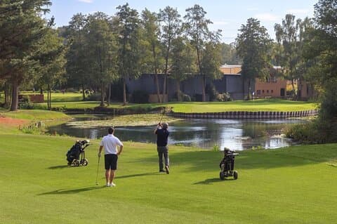Golf Lesson and Eco Tour in Marapendi Lagoon Rio de Janeiro