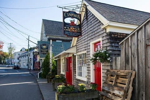 Private Portland Lighthouses and Kennebunkport Tour - 12 Pax