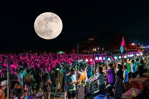 Full Moon Party at Koh Phangan - Koh Samui
