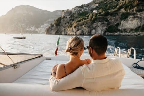 Sunset Cruise from Positano with Dockside Dinner Stop in Nerano