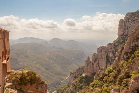 Tour guidato privato di mezza giornata di Montserrat da Barcellona