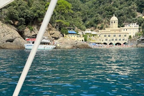 Gommone Privato da Genova a Camogli San Fruttuoso e Portofino
