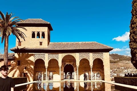 Visite audioguidée du Generalife et de l'Alcazaba de l'Alhambra