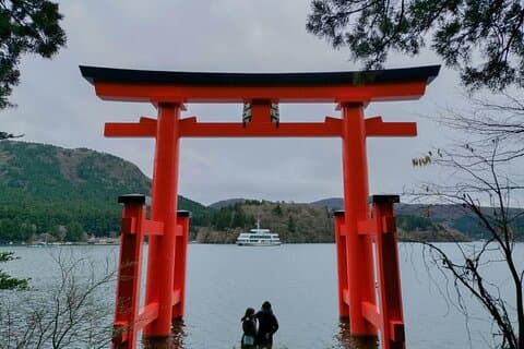 Hakone Customize Private Day Trip with Driver From Tokyo.
