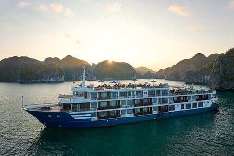 Erina Cruise 5-sterren cruise 2 daags bezoek Lan Ha Bay privé balkon