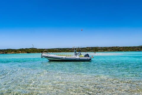 Opplev dinghy tur av Korsika Fra Santa Teresa di Gallura