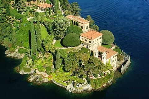 Como City guided tour and scenic flight over Lake Como