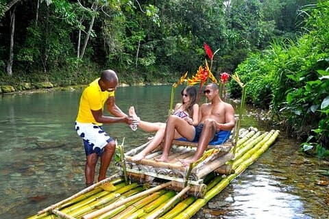 Montego Bay Höjdpunkter Tour med shopping och bambu forsränning