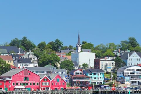 Lunenburg and Mahone Bay Private Escape from Halifax