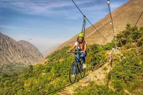 Lima Ganztägiges Adrenalinabenteuer in San Mateo de Otao