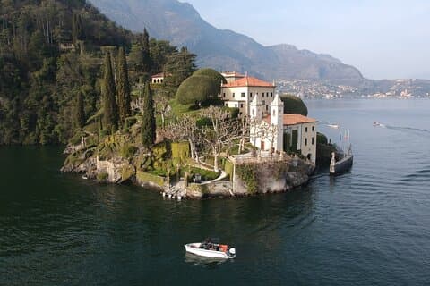 Passeio de barco no Lago Como com degustação de Prosecco.