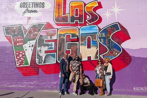 Las Vegas Strip & Fremont Limo Tour met VIP-maaltijdervaring