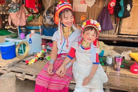 Ting å gjøre i nærheten av Long Neck Village, Silver Temple & Chiang Mai