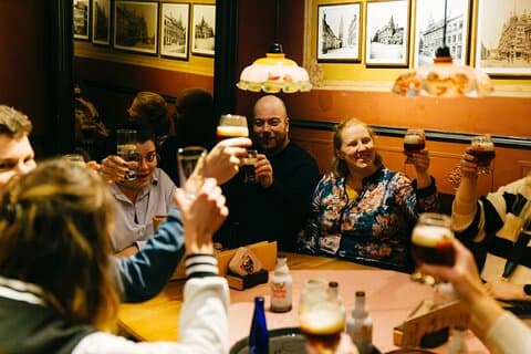 Ghent Food & Drink Tasting Tour com especialidades locais