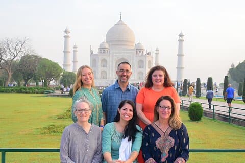 Taj Mahal Eintrittskarte mit offiziellem Fortgeschrittener