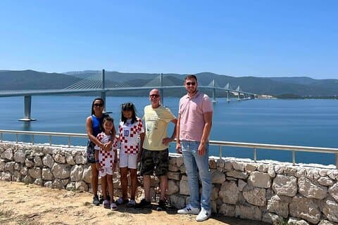 Transfer von Split nach Dubrovnik mit Zwischenstopp auf der Oyster Farm