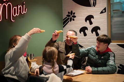 Rome Vespa Sidecar Food Tour met lokale proeverijen