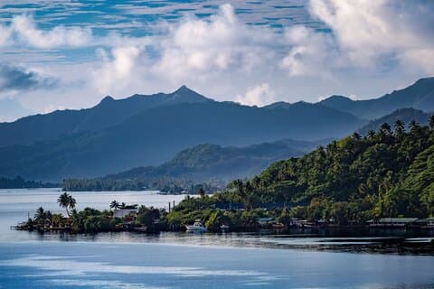Guided tour of Tahiti Nui to discover Polynesia