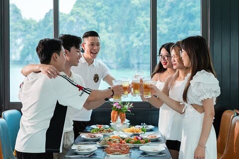 Sunset Melody over de Heritage Region met Premium Cruises