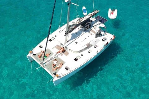 Naviguez vers Formentera avec Catamaran Cruise Tour