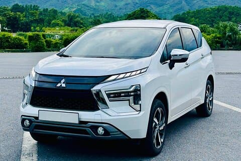 Noi Bai Airport , Ha Noi City Transfer de carro para Sapa ou vice-versa