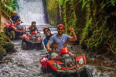 Bali Quad Bike Pass mit privatem Transfer zum Wasserfall und zur Gorilla-Höhle