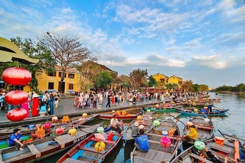 Hoi An Antike Stadt & Da Nang Highlights – Private Tour