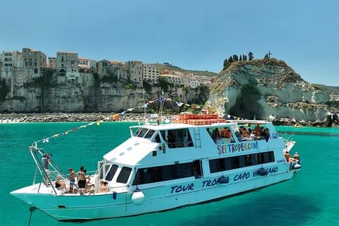 Boat tour Tropea Capo Vaticano aperitif and snorkeling afternoon