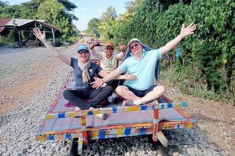 Besök Battambang heldagstur från Siem Reap