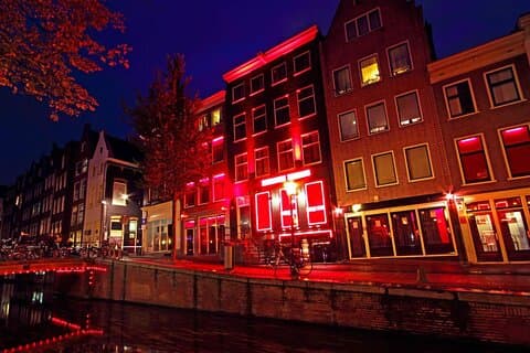 Tour della storia e dei segreti del quartiere a luci rosse di Amsterdam