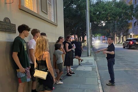 Myter og monstre: Den glemte folklore av Charleston
