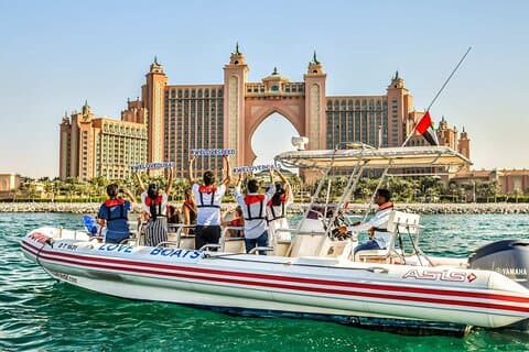 Visite guidée en bateau à Dubaï
