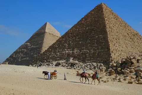 Guidet tur til pyramidene i Giza og det egyptiske museet