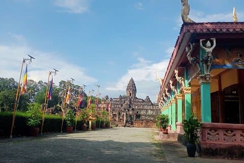 Banteay Srei och Bakong Temple privat rundtur
