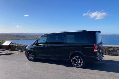 Tour de 5 días en conductor privado por Irlanda desde Dublín - MPV de lujo XL