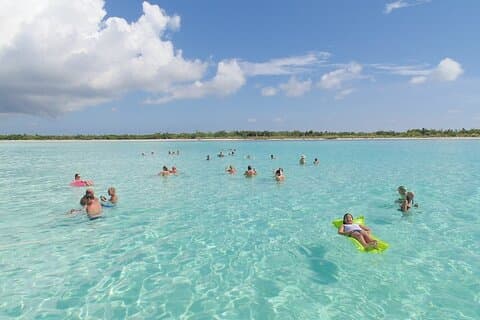 Premium Private Catamaran Sail, Snorkel & "El Cielo" Charter