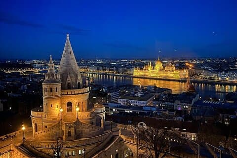 Free tour of Buda Castle
