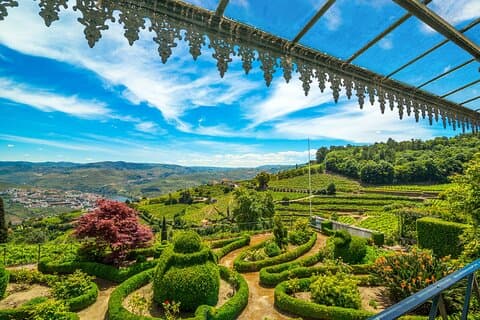 Reconnecting with the Past in Quinta DE Santa Julia