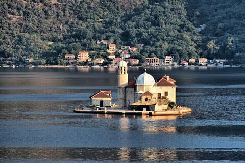 Montenegro Inklusive båtkryssning i Kotor Bay som tillval