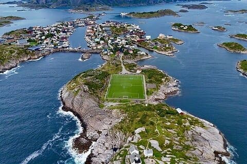 Private 3 Days Lofoten Islands Tour