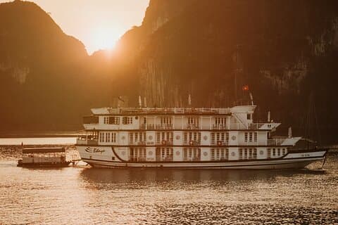 Cruzeiro Boutique 2 dias 1 noite Halong Bay Tour saindo de Hanói