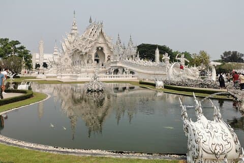 De Chiang Mai: Visita de dia aos Templos Branco, Azul e Preto de Chiang Rai