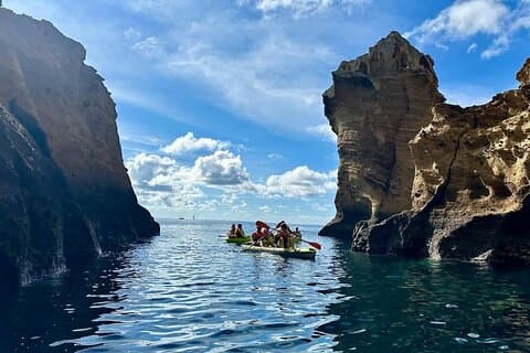 Guided Kayak Tour Around the Islet and Caves