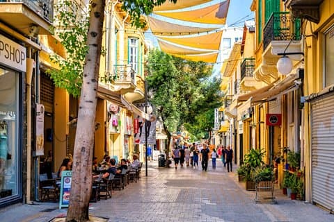 El pasado y presente dividido de Lefkara & Nicosia desde Pafos