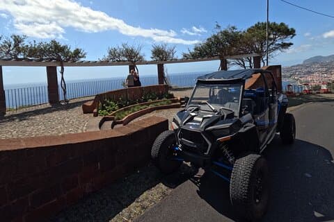 Privé Buggy Tour naar Funchal en Cristo Rei Experience
